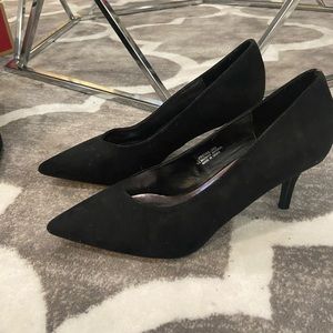 Black Suede Pumps